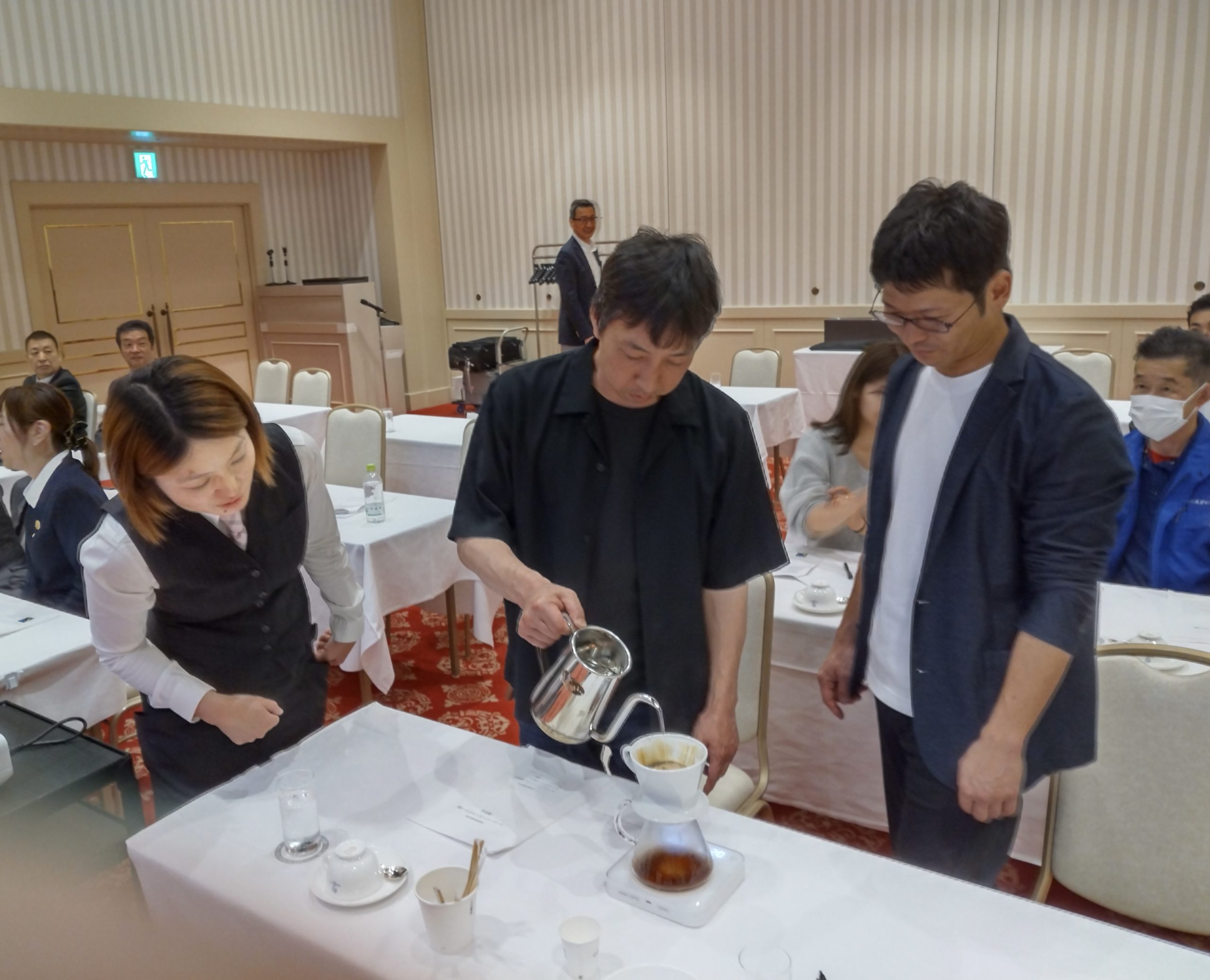 喫茶組合総会3